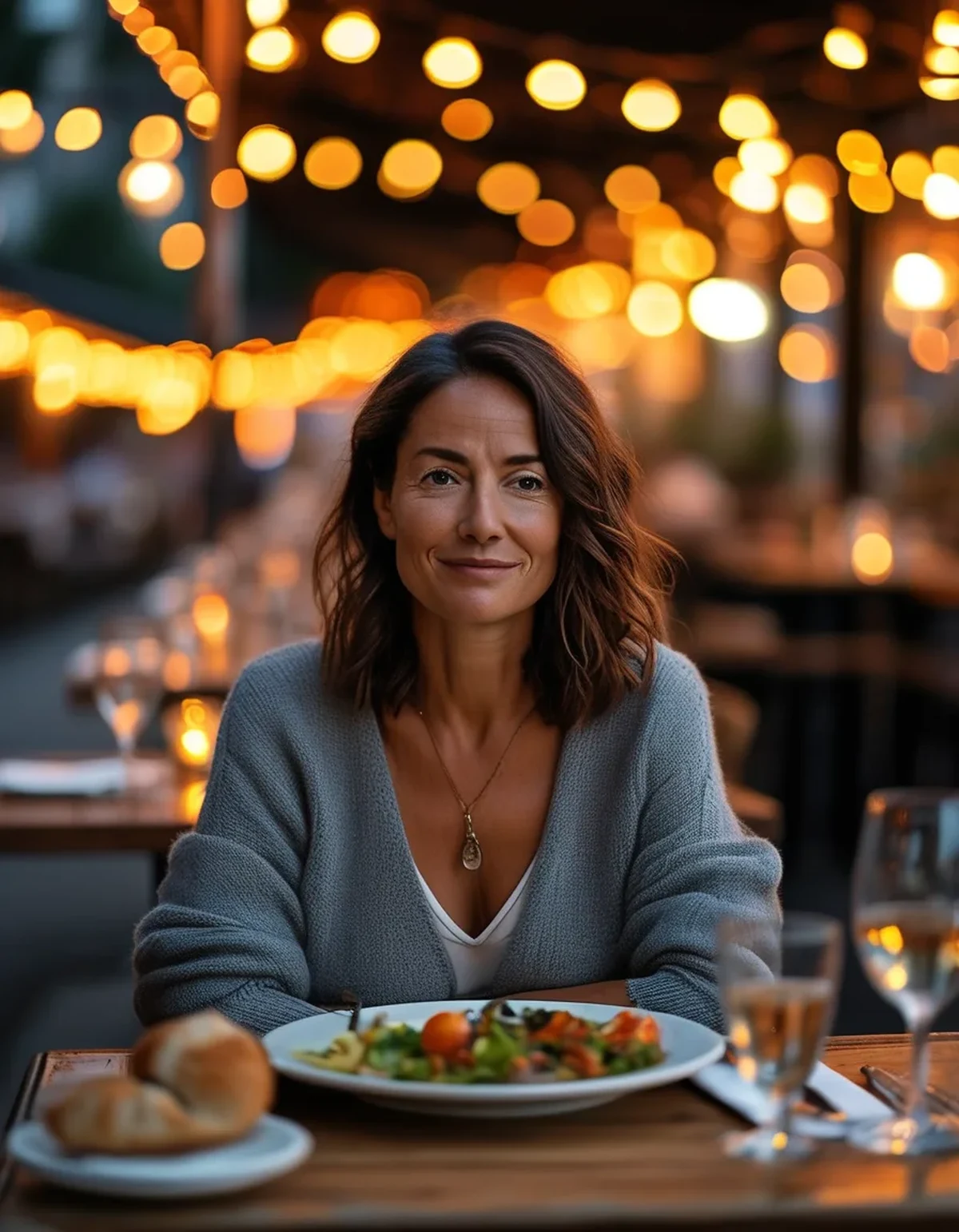 Why the First Solo Restaurant Dinner Feels So Awkward (and How It Stops)